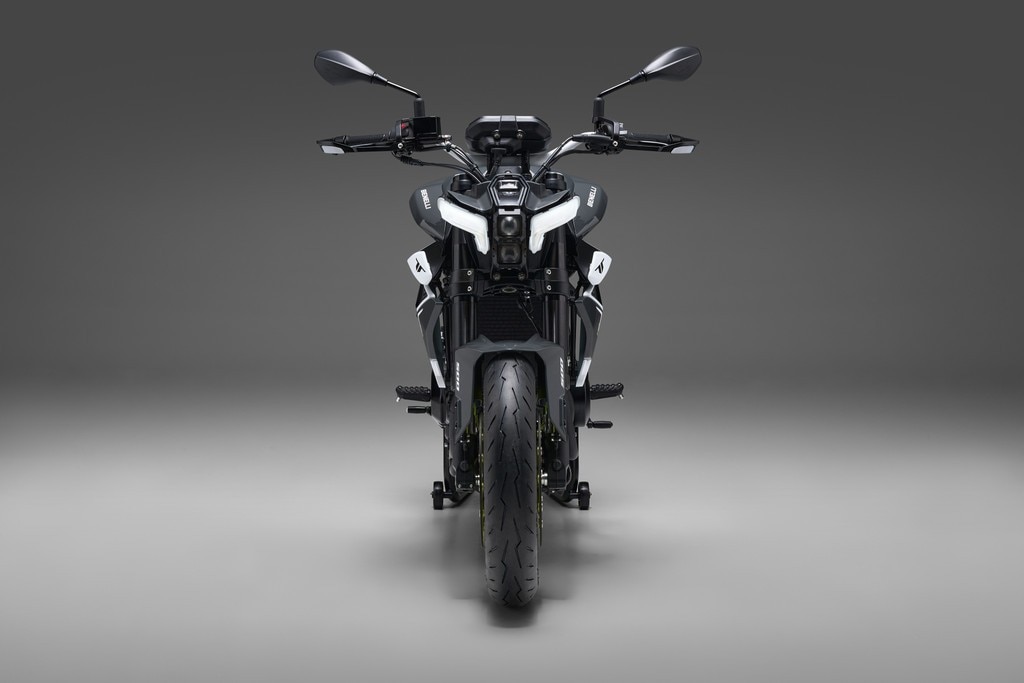 Benelli presenta la nuova Tornado Naked Twin 500